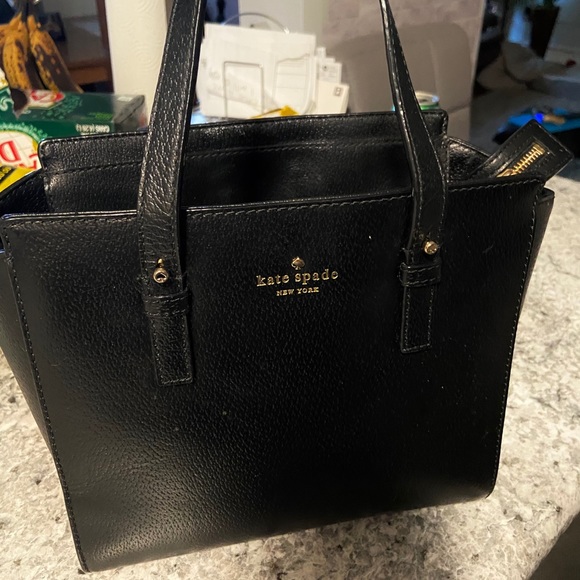 REAL KATE SPADE PURSE !! - Picture 1 of 4